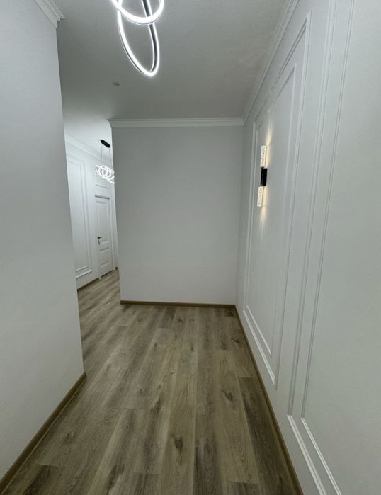 Продается 3х комнатная Рудакий буюк хумо