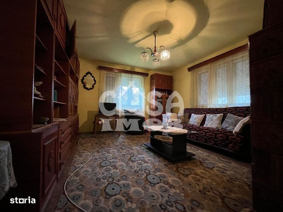 Casa P+1 cu teren 980 mp curte si gradina aproape de gara Gaesti