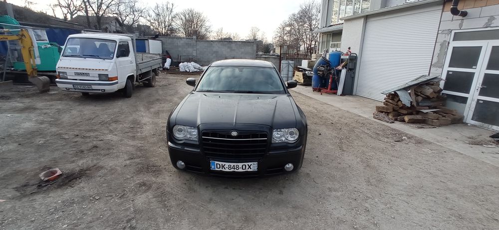 Chrysler 300c 5.7 HEMI Бартер 4х4 LPG PRINS