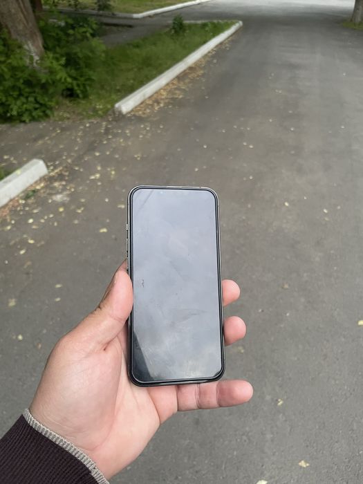iPhone 13 pro 128 gb ideal
