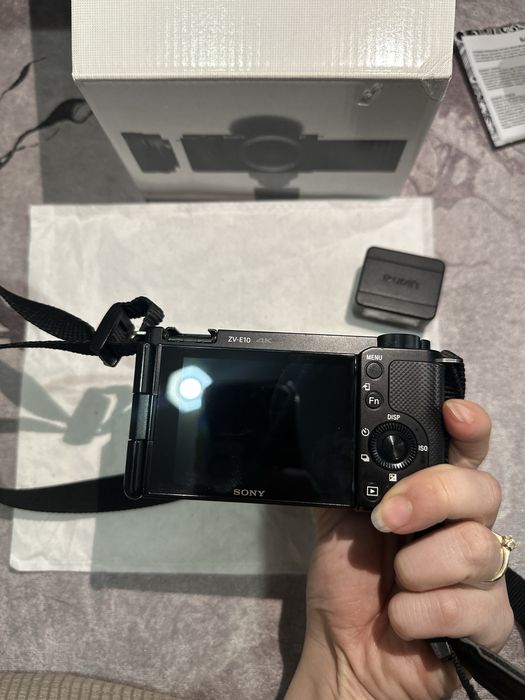 Sony ZV-E10 KIT 16-50mm
