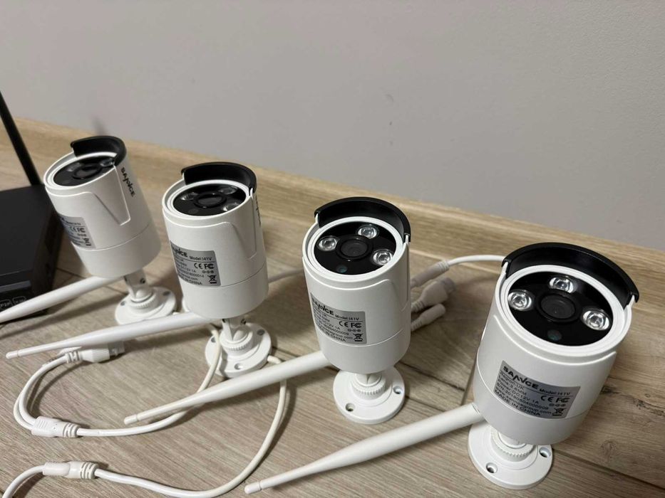 Комплект за 1080p видео наблюдение (4 броя охранителни камери) SANNCE.