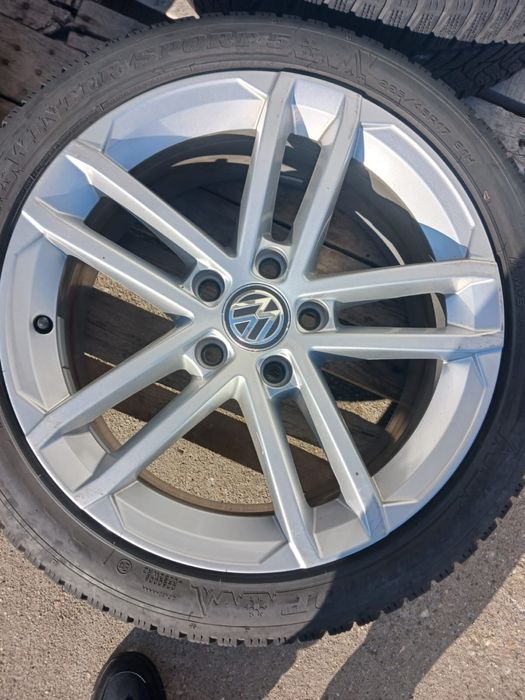 Set jante aliaj originale Volkswagen cu anvelope