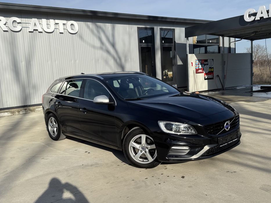 Volvo V60 2016 Automat/R design/leduri/piele/bord digital/rate/garanti
