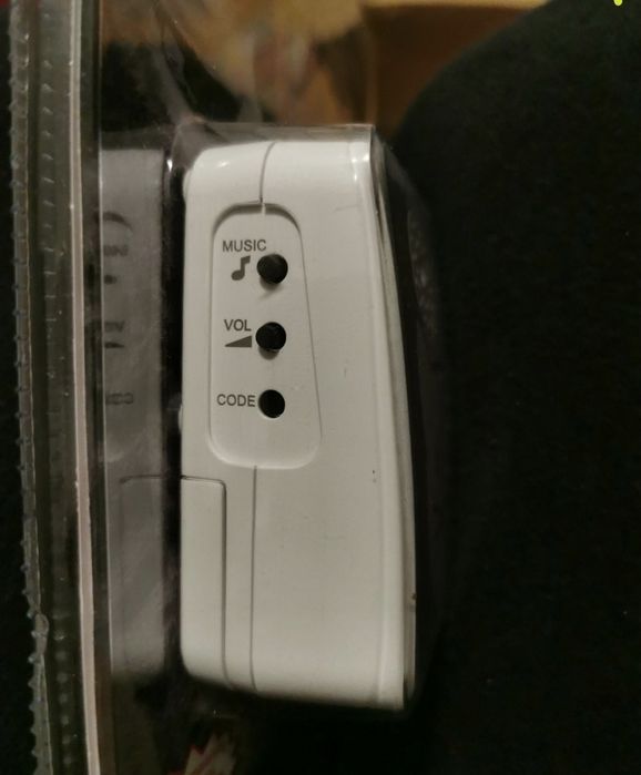 Telefon cu senzor pentru  pisici