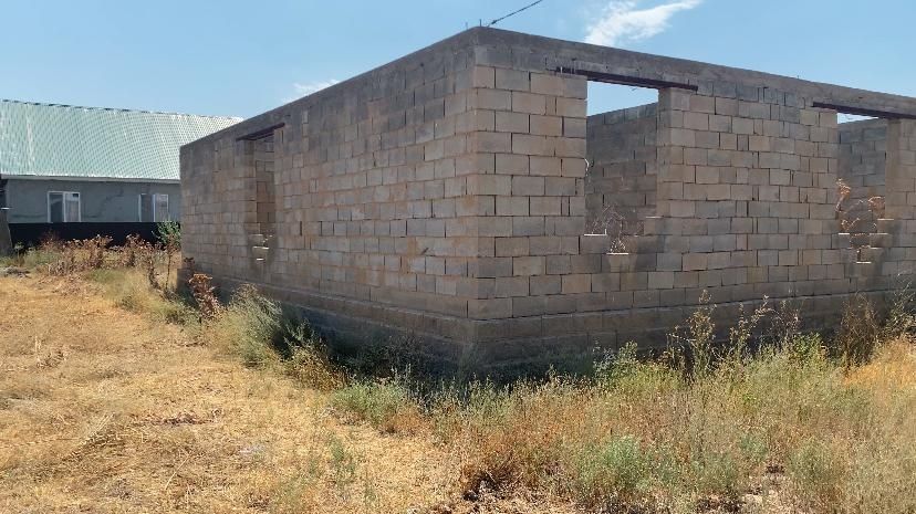 Продам  недостроенный дом срочно