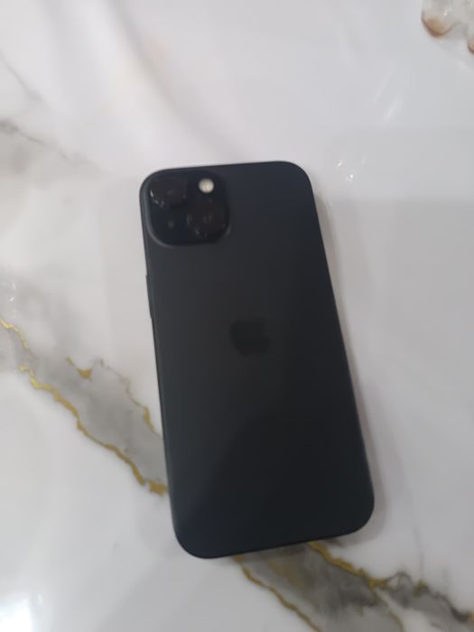 Продам айфон  15