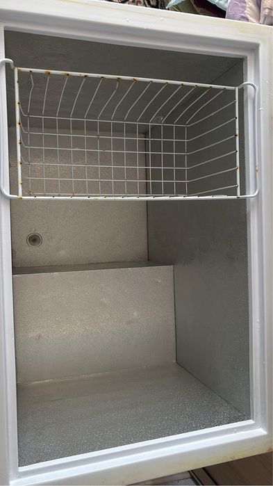 Продам морозильник