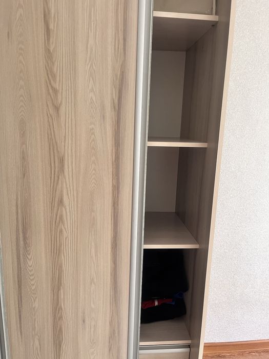 Продам шкаф купе