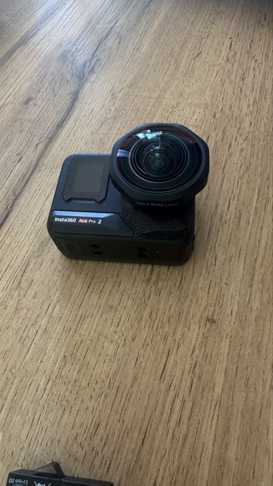De vanzare Camera Insta 360 Ace Pro 2 Dual Battery bundle