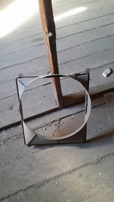 Диффузор на мерс и бмв