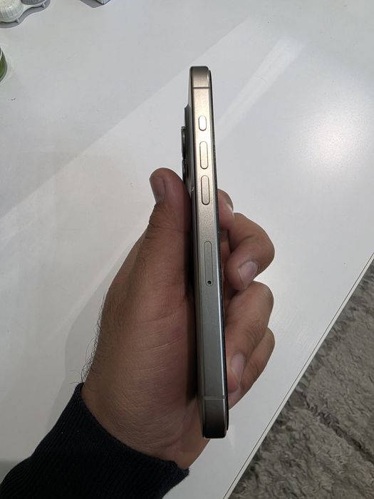 Iphone 15 pro sotiladi