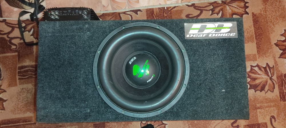 Продам Сабвуфер Мачета