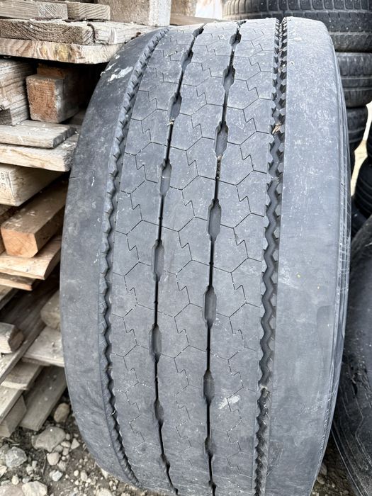Vand doua anevelope 385/55R22.5