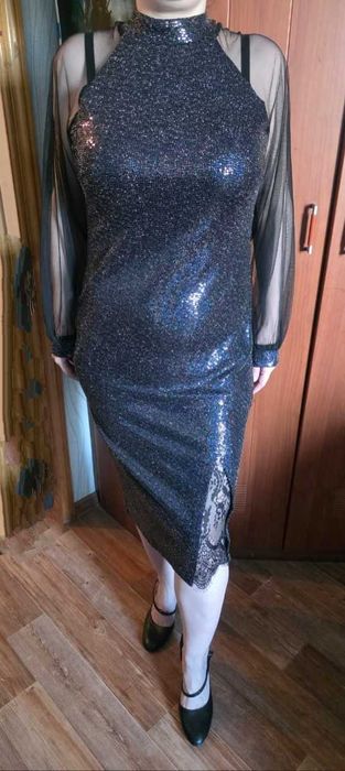 Платье вечернее.