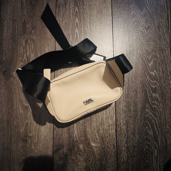 Crossbody чанта