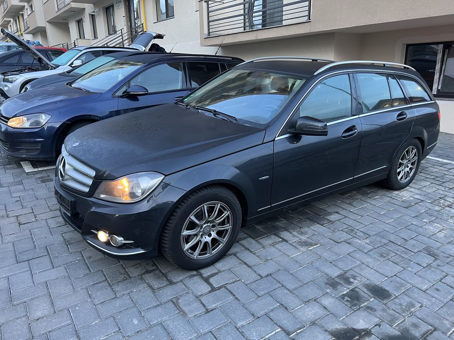 MERCEDES-BENZ C-Class 2012 — imagine 3