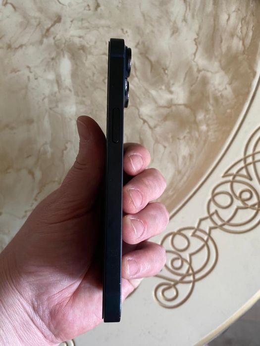 Айфон 14 128гб.