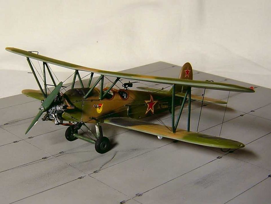 Сборная модель самолета По-2 (1/72)