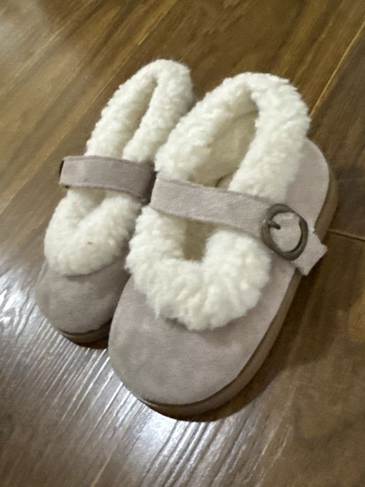 Детский обувь девочек