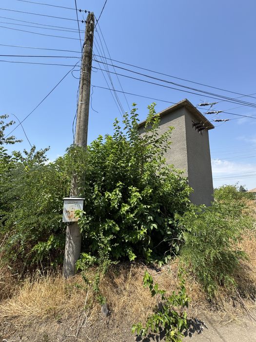 Продавам къща във с.Кутово