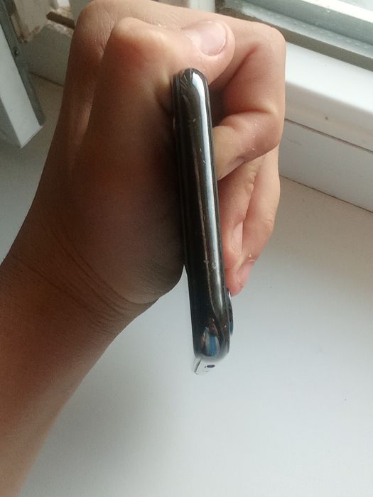 Продам айфон х 64гб