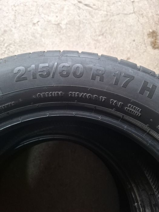 4 Летни гуми Континентал 215/60/17 ДОТ23 7мм