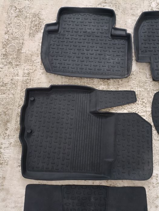 Коврики на Mitsubishi Outlander