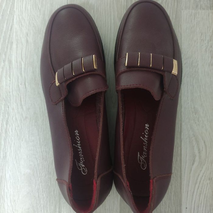 Туфли осенние кожанные размер 36