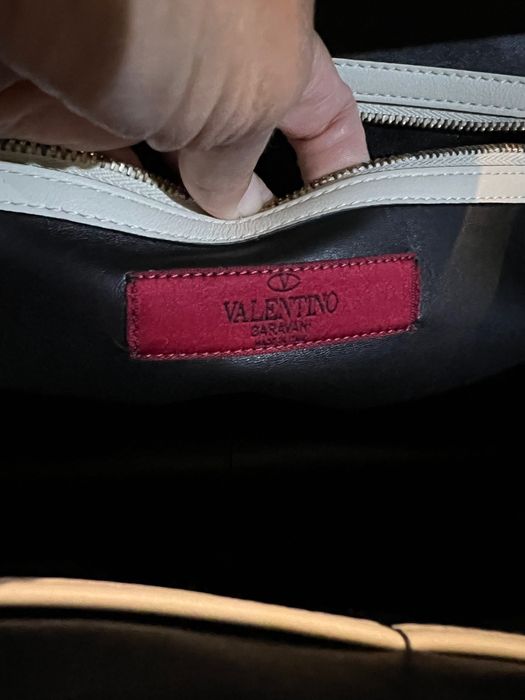 Valentino чанта оригинал
