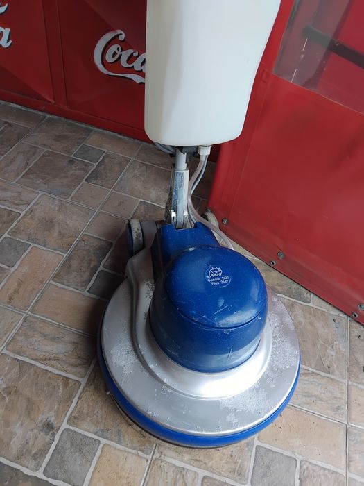 Машина за Пране на килими Wirbel 1600wata