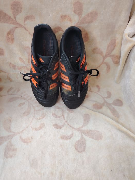 Бутонки Адидас 37 номер