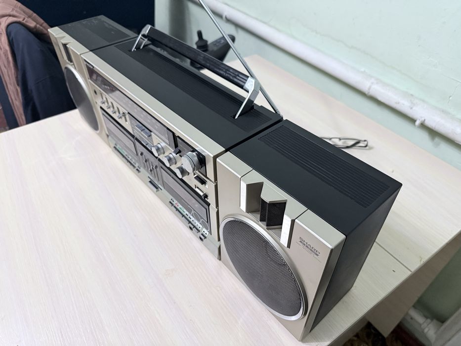 Магнитола радио кассета SHARP GF 700