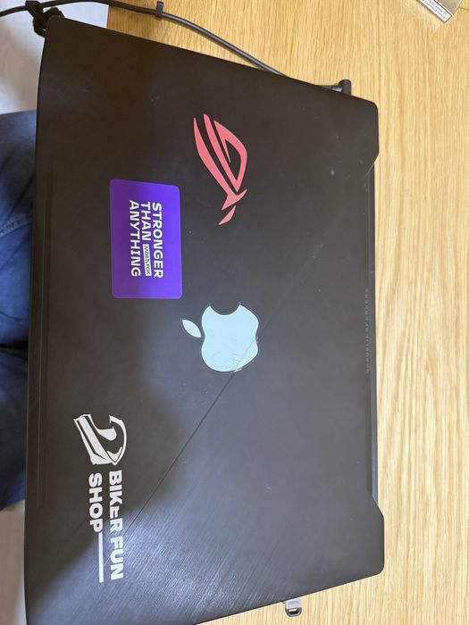 Laptop asus rog gl503v stare excelenta