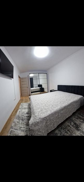 Proprietar închiriez apartament  3 camere mobilat și utilat ,zonă centrală în Cluj-napoca  pe str.  Horea.