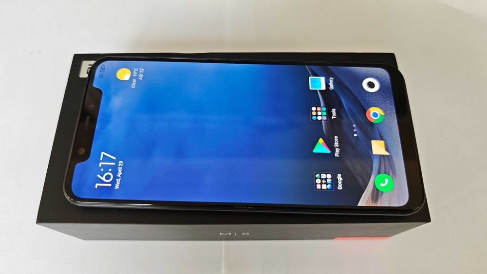 Xiaomi Mi 8 128GB Black като нов