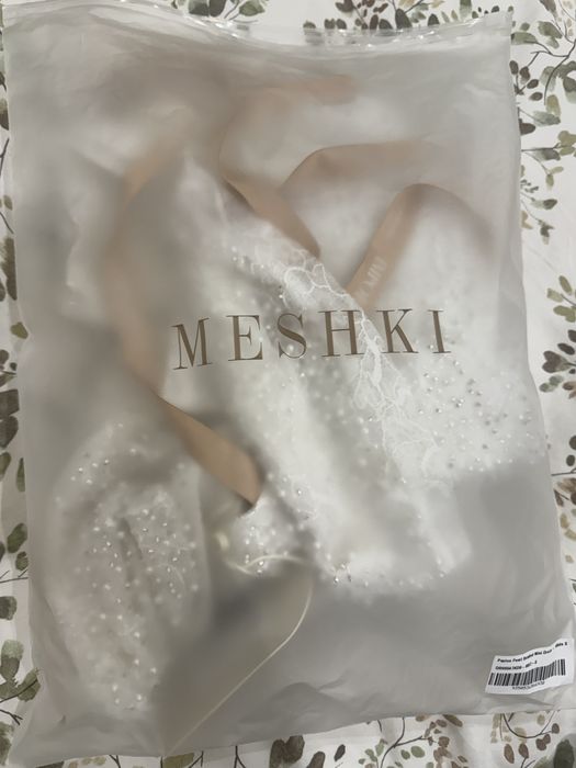 Бяла мини рокля Meshki *ЧИСТО НОВА*