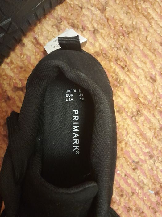 Маратонки Primark