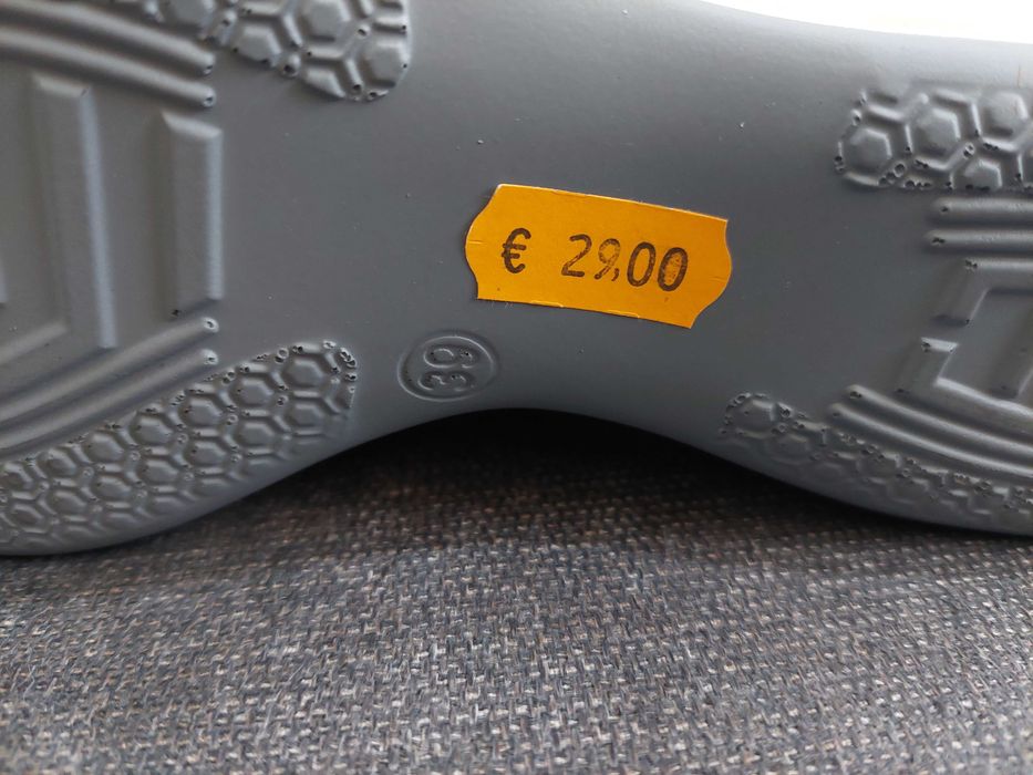 Pantofi sport cu toc plat de 5 cm în interior și față din piele eco