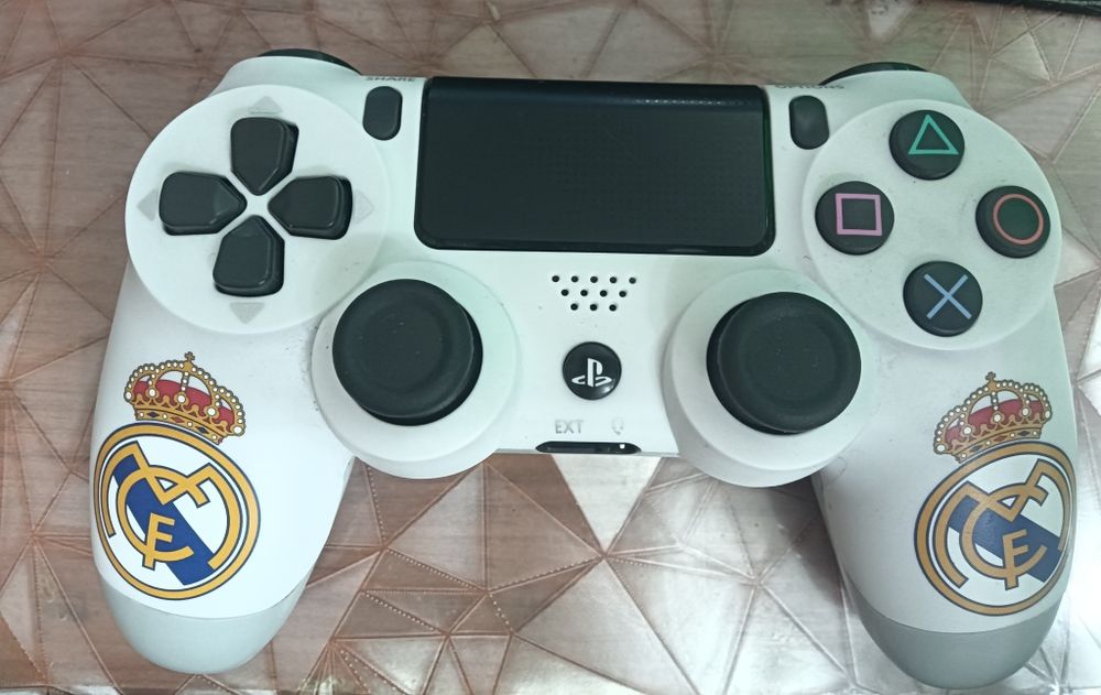 Продам геймпад для ПК,пс