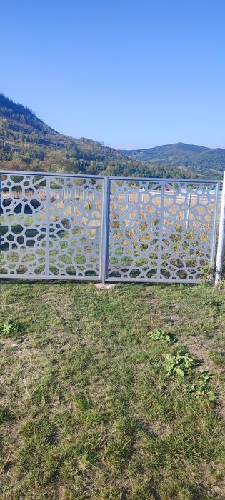 Vand set poarta tabla perforata