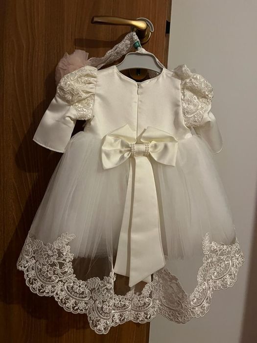 Vând rochita deosebita Andreeatex