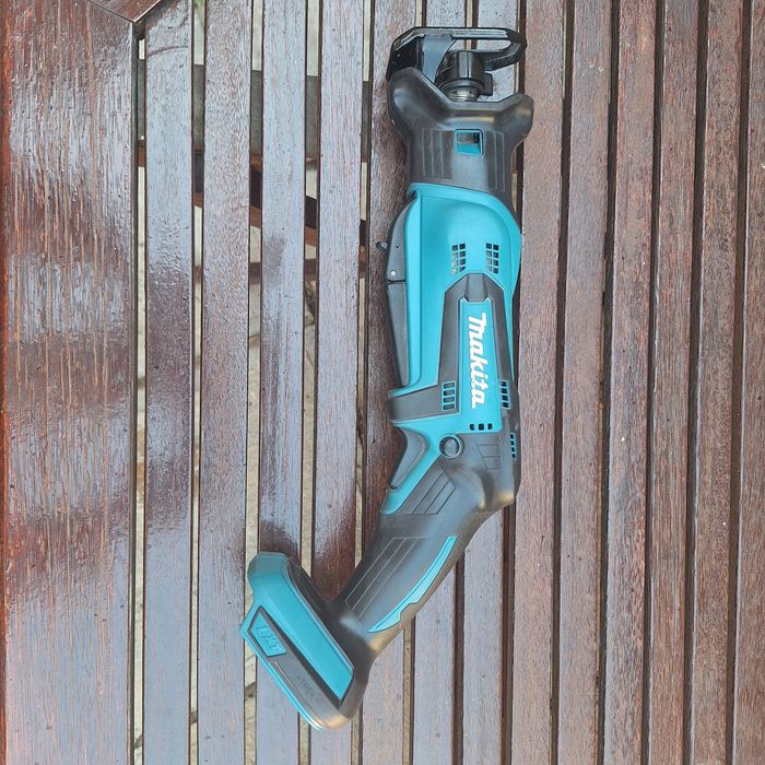 Circular & fierastrau MAKITA