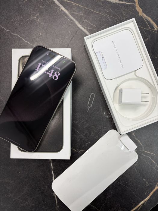 IPhone 15 PRO 256ГБ Срочно