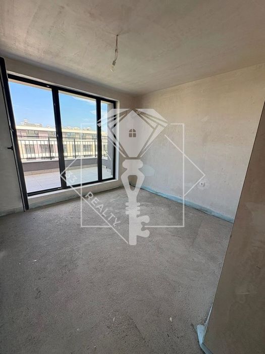 Продава се Тристаен апартамент в Пловдив, Тракия - 147 кв.м за 1279 €/кв.м - Снимка #2