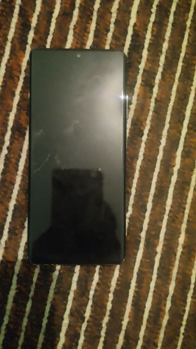 S 21 ultra 12/256,aybi ozgina fon tushgan,kor dok bor,usta kormagan