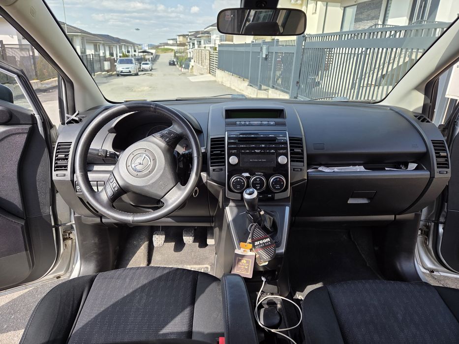 Vand mazda 5 monovolum