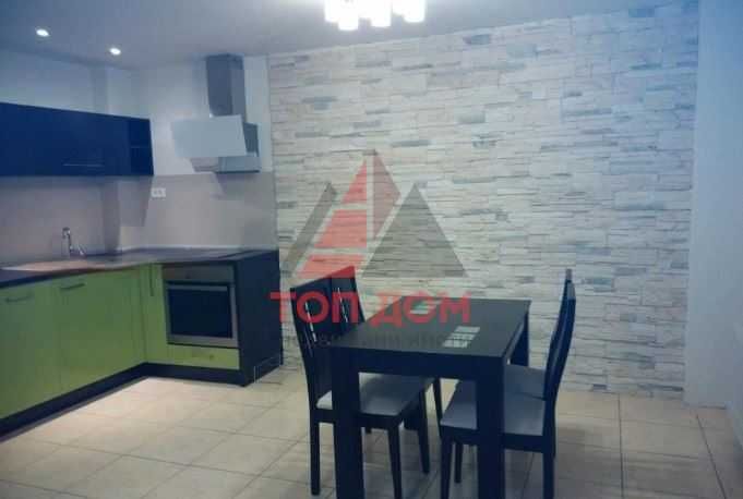 Дава се под наем Двустаен апартамент в Варна, Гръцка махала - 69 кв.м за 630 € - Снимка #1