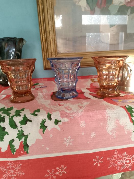 Obiecte de menaj,suport tacâm,pahare