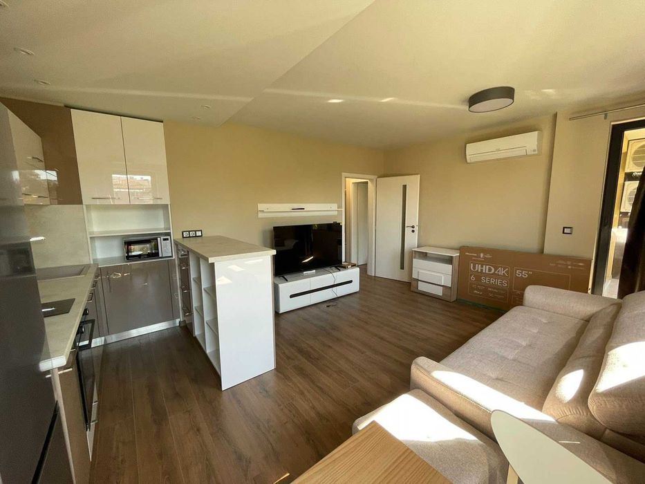 Дава се под наем Двустаен апартамент в Пловдив, Христо Смирненски - 80 кв.м за 612 € - Снимка #1